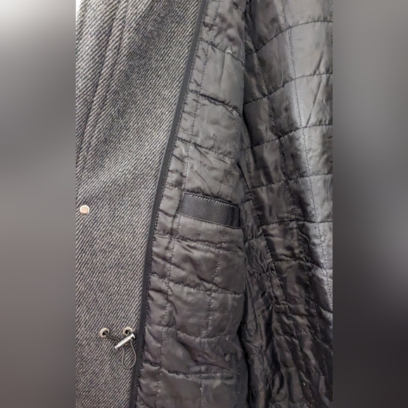 Michael kors large winter jacket - Picture 3 of 5